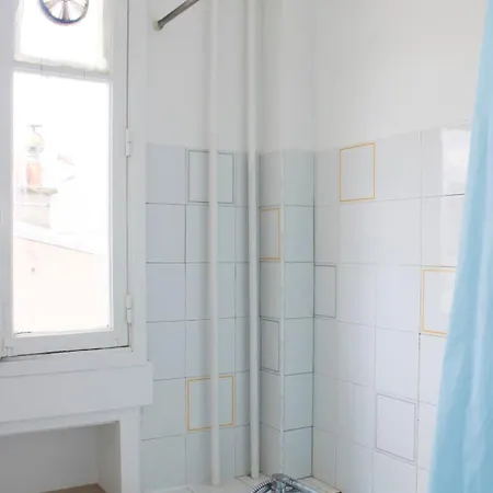 Appartamento Bright Studio With View Of The Eiffel Tower *